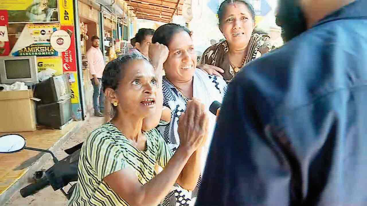 ‘ഇനി കുയി മാന്തി ചവം തിന്നാനാണോ വന്നത്?’; സി.പി.എം നേതാക്കൾക്കെതിരെ പ്രതിഷേധം