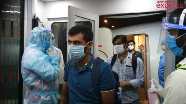 മടങ്ങിയെത്തുന്ന പ്രവാസികൾക്ക് സാധ്യമായ സൗകര്യങ്ങളെല്ലാം ഒരുക്കി -മുഖ്യമന്ത്രി 