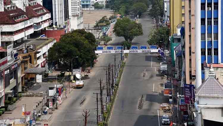 എറണാകുളത്ത്​ സ്​ഥിതി ഗുരുതരം; കൂടുതൽ കണ്ടെയ്​ൻമെൻറ്​ സോണുകൾ