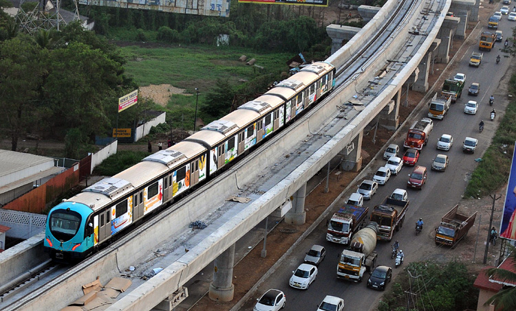 മെ​േ​​ട്രാ​​ക്ക്​ സ്​​​ഥ​​ലം വി​​ട്ടു​​ന​​ൽ​​കി​​യ​​വ​​ർ​​ക്ക്​ ഇ​ര​ട്ടി വി​പ​ണി​വി​ല​യും അ​ധി​ക​മൂ​ല്യ​വും ന​ൽ​കേ​ണ്ടി​വ​രും 