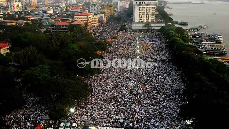 പൗരത്വ ഭേദഗതി നിയമ പ്രക്ഷോഭം നിർത്തില്ലെന്ന് പ്രഖ്യാപിച്ച് മഹാസമ്മേളനം VIDEO
