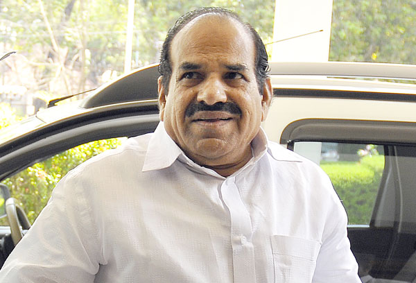 സമരത്തില്‍നിന്നുള്ള പിന്മാറ്റം എന്തിനെന്ന് വ്യക്തമാക്കണം –കോടിയേരി