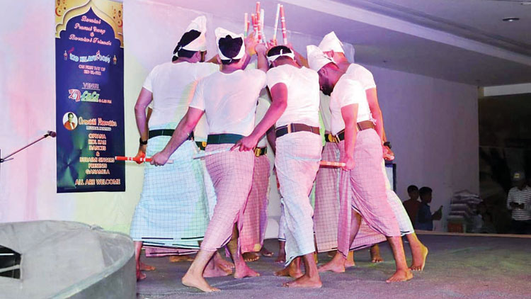 എ​ര​ഞ്ഞോ​ളി മൂ​സ​ക്ക്​ ശ്ര​ദ്ധാ​ഞ്​​ജ​ലി​യാ​യി പെ​രു​ന്നാ​ൾ ആ​ഘോ​ഷം