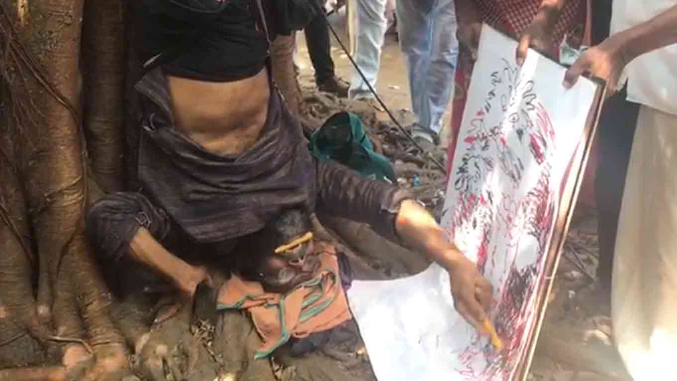 മാധ്യമ വിലക്കിനെതിരെ തലകുത്തിനിന്ന്​ ചിത്രംവര -VIDEO