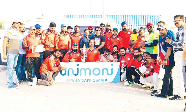 കൂ​ട്ടം വ​ട​ക്കേ​ക്കാ​ട് ക്രി​ക്ക​റ്റ്:  ടീം ​ആ​ർ.​എ​ൻ.​ബി ജേ​താ​ക്ക​ൾ