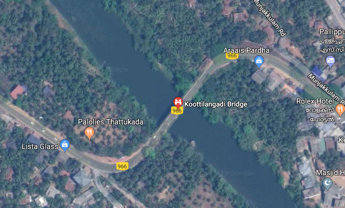 കൂട്ടിലങ്ങാടി പാലം തെന്നി നീങ്ങിയെന്ന് വ്യാജപ്രചരണം