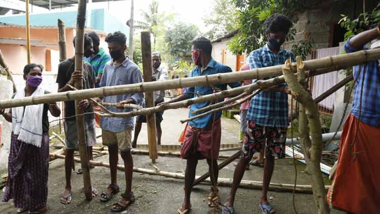 കോവിഡ്​ ബാധിച്ച്​ മരിച്ച വയോധിക​െൻറ മൃതദേഹം സംസ്കരിക്കുന്നത് ബി.ജെ.പി കൗൺസിലറുടെ നേതൃത്വത്തിൽ തടഞ്ഞു
