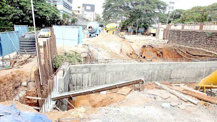 കഞ്ഞിക്കുഴി റെയിൽവേ മേൽപാലം നിർമാണത്തിന്​​ വേഗമേറി