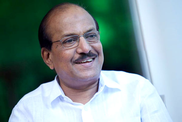 വാര്‍ഡ് വിഭജനം: യു.ഡി.എഫ് ചര്‍ച്ച ചെയ്യണമെന്ന് കുഞ്ഞാലിക്കുട്ടി