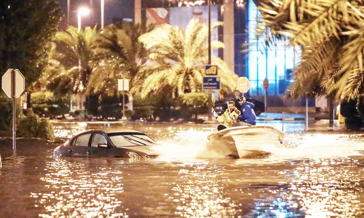 kuwait-airport-flood