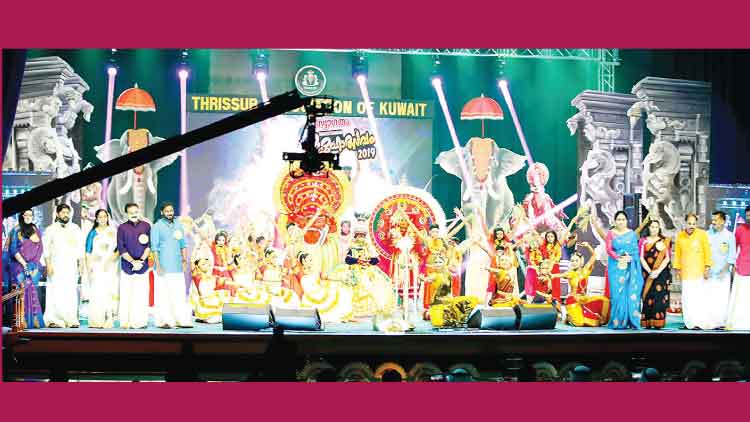 പൂ​ര​പ്പൊ​ലി​മ​യി​ൽ തൃ​ശൂ​ർ അ​സോ​സി​യേ​ഷ​ൻ കു​വൈ​ത്ത്​ ‘മ​ഹോ​ത്സ​വം’