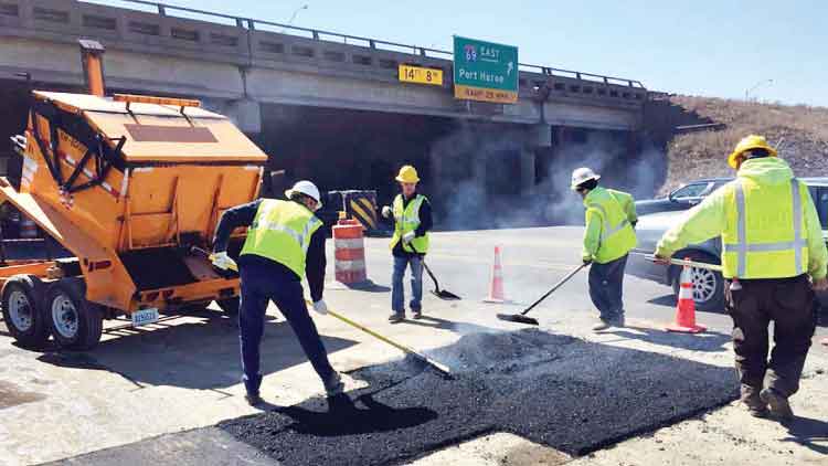 റോ​ഡ്​ അ​റ്റ​കു​റ്റ​പ്പ​ണി ഇൗ ​മാ​സം പൂ​ർ​ത്തി​യാ​വും