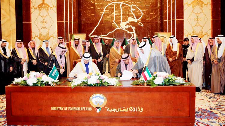 സം​യു​ക്ത എ​ണ്ണ​ഖ​ന​നം: സൗ​ദി​യും കു​വൈ​ത്തും ക​രാ​റി​ൽ ഒ​പ്പി​ട്ടു