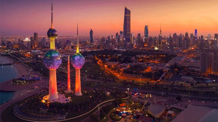 ആ​രോ​ഗ്യ മ​​ന്ത്രാ​ല​യം:  കു​വൈ​ത്തി ജീ​വ​ന​ക്കാ​ർ​ക്ക്​ പാ​ർ​ട്ട്​​ടൈം ജോ​ലി അ​നു​വ​ദി​ക്കാ​ൻ നീ​ക്കം