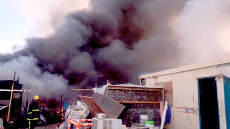 ബോ​ഷ​റി​ൽ  ലേ​ബ​ർ ക്യാ​മ്പി​ൽ തീ​പി​ടി​ത്തം