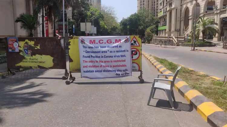 എല്ലാം അടച്ചുപൂട്ടിയ നേരത്ത്