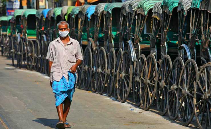 ലോക്ഡൗണിൽ തീരുമാനം ഇന്ന്; നിയന്ത്രണങ്ങളിൽ ഇളവിന് സാധ്യത ലോക്ഡൗണിൽ തീരുമാനം ഇന്ന്; നിയന്ത്രണങ്ങളിൽ ഇളവിന് സാധ്യത