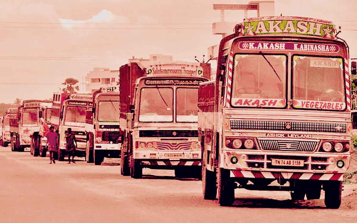 ചരക്കുവാഹനങ്ങൾ തടയരുതെന്ന്​ കേന്ദ്രം