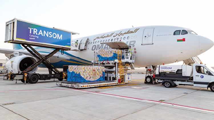 ലു​ലു ഗ്രൂ​പ്​​ ഇ​ന്ത്യ​യി​ൽ നി​ന്ന്​ 27,000 കി​ലോ ഭ​ക്ഷ്യോ​ൽ​പ​ന്ന​ങ്ങ​ൾ എ​ത്തി​ച്ചു