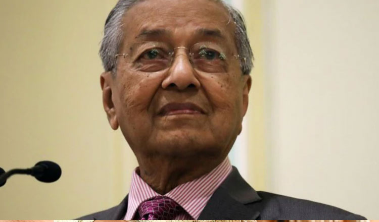 കശ്​മീരിലെ ഉടക്ക്​ പാമോയിലി​ലേക്ക്​:  മ​ലേ​ഷ്യ​യി​ൽ​നി​ന്നു​ള്ള പാ​മോ​യി​ൽ വേ​ണ്ടെ​ന്ന്​ വ്യ​വ​സാ​യി​ക​ൾ