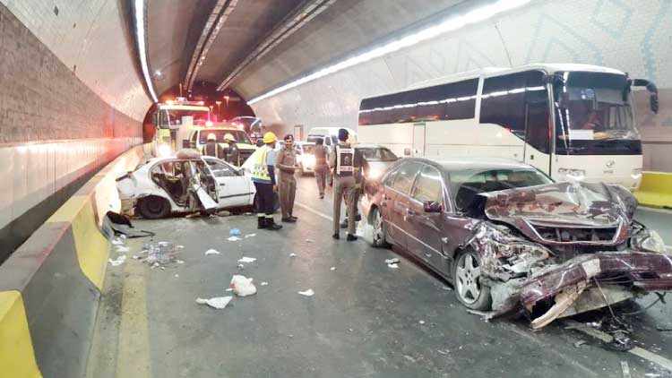 മക്കയിൽ വാഹനാപകടത്തിൽ ഏഴു പേർക്ക്​ പരിക്ക്