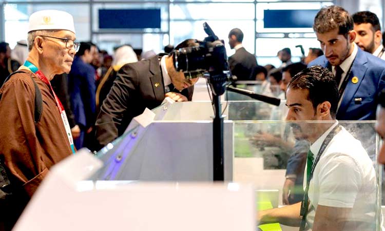 ‘മ​ക്ക റോ​ഡ് ഇ​നീ​ഷ്യേ​റ്റീ​വ്​’ വ​ൻ വി​ജ​യ​മെ​ന്ന്​ റി​പ്പോ​ർ​ട്ട് അ​ബ്​​ദു​റ​ഹ്​​മാ​ൻ തു​റ​ക്ക​ൽ