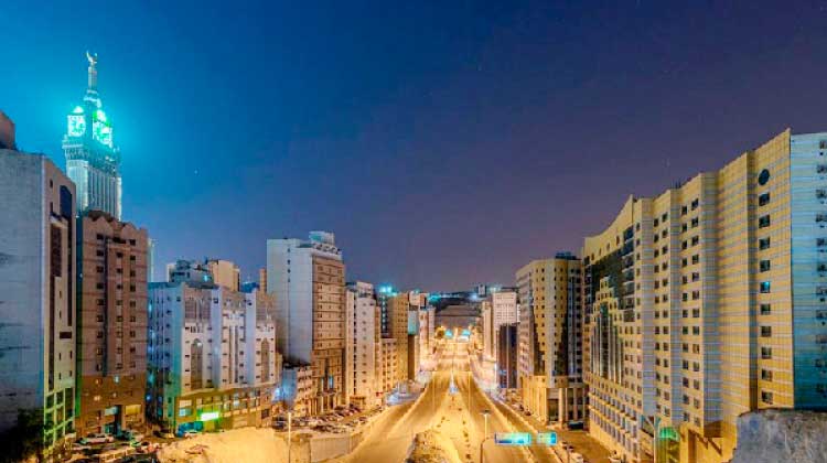 മ​ക്ക​യി​ൽ വീ​ടു​ക​ളി​ലെ​ത്തി ആ​രോ​ഗ്യ പ​രി​ശോ​ധ​ന