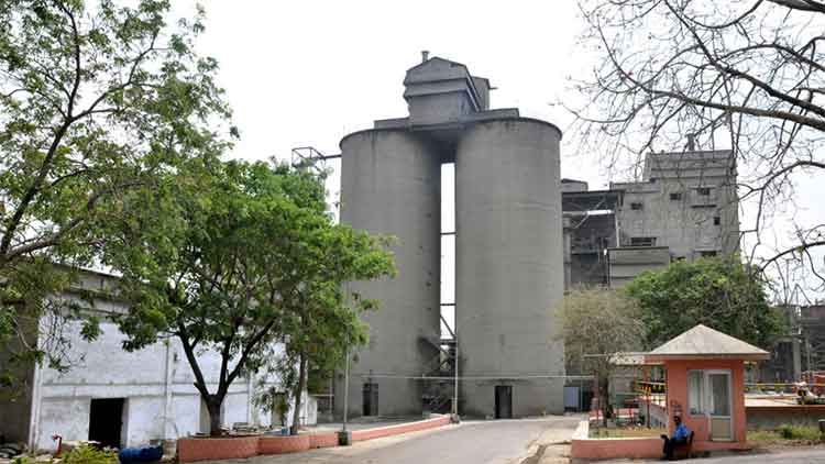 മലബാര്‍ സിമൻറ്​സില്‍ ചട്ടം ലംഘിച്ച്​ 73 പേര്‍ക്ക് അനധികൃത നിയമനം