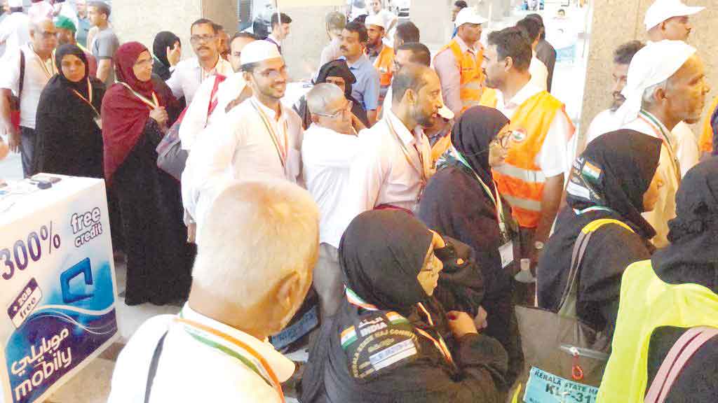 മലയാളി ഹാജിമാർ പ്രവാചകനഗരിയിൽ