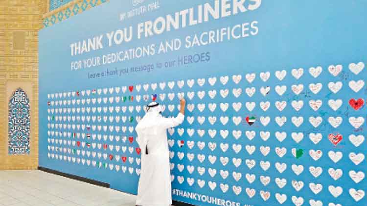 കോവിഡ്​ പോരാളികൾക്ക് നന്ദി കുറിക്കാം; ചുവരൊരുക്കി ഇബ്​നു​ ബത്തൂത്ത മാൾ