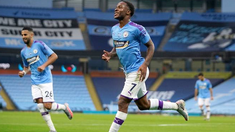 ഗോൾവർഷം തുടർന്ന് മാഞ്ചസ്റ്റർ സിറ്റി; ചെൽസിക്ക് തിരിച്ചടി ഗോൾവർഷം തുടർന്ന് മാഞ്ചസ്റ്റർ സിറ്റി; ചെൽസിക്ക് തിരിച്ചടി