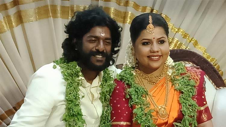 മണ്ഡുവും ലോലിതനും വിവാഹിതരായി