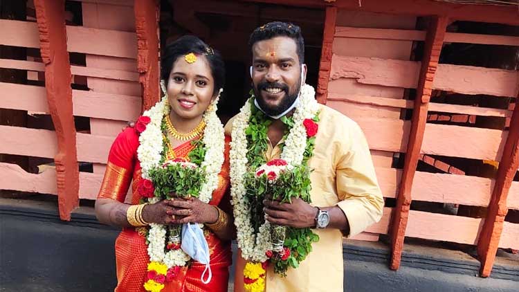 നടൻ മണികണ്​ഠൻ വിവാഹിതനായി; വിവാഹത്തിനു കരുതിയ തുക ദുരിതാശ്വാസ നിധിയിലേക്ക്