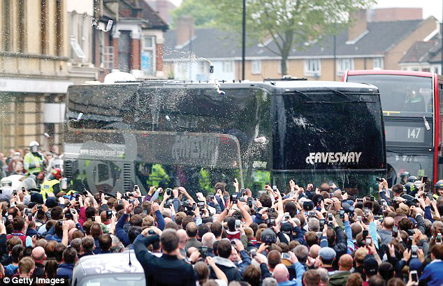 വീണ്ടും തോറ്റു; യുനൈറ്റഡിന് തിരിച്ചടി