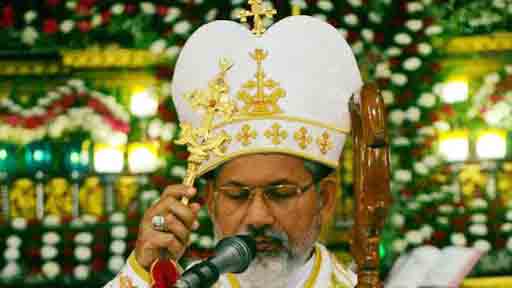 ഛായാചിത്രങ്ങൾ തൊട്ടുമുത്തരുത്​; ജാഗ്രത പാലിക്കണമെന്ന്​ ആർച്ച് ബിഷപ്പ്​