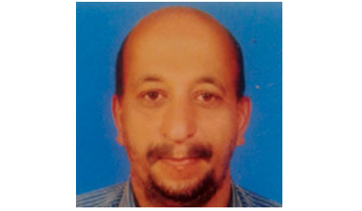 പാതയോരത്തെ മരം വീണ് ബൈക്ക് യാത്രികന്‍ മരിച്ചു