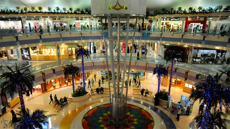 അ​ബൂ​ദ​ബി​യി​ലെ മാ​ളു​ക​ൾ​ക്ക്  തു​റ​ന്നു​പ്ര​വ​ർ​ത്തി​ക്കാ​ൻ അ​നു​മ​തി