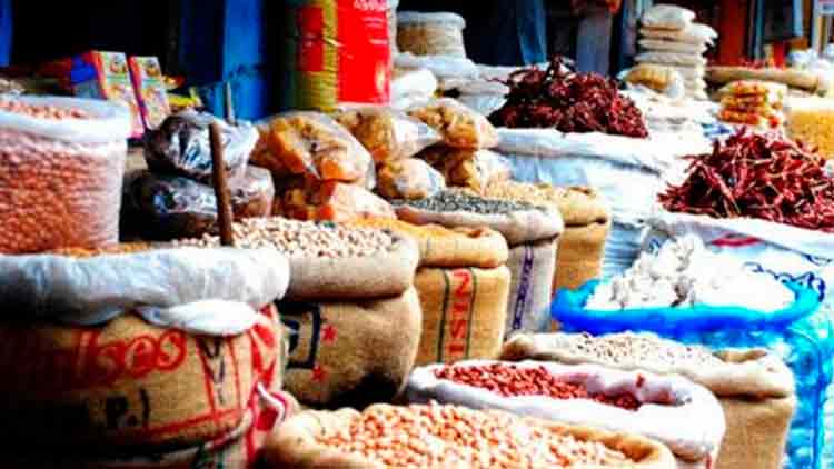 ക്രിസ്മസ് വിപണിയിലെ ക്രമക്കേട്; നാലരലക്ഷം പിഴ ഈടാക്കി ക്രിസ്മസ് വിപണിയിലെ ക്രമക്കേട്; നാലരലക്ഷം പിഴ ഈടാക്കി