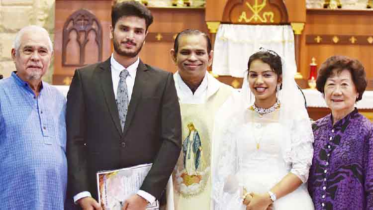 കോവിഡിൽ കുടുങ്ങി; വിവാഹം മലേഷ്യയില്‍