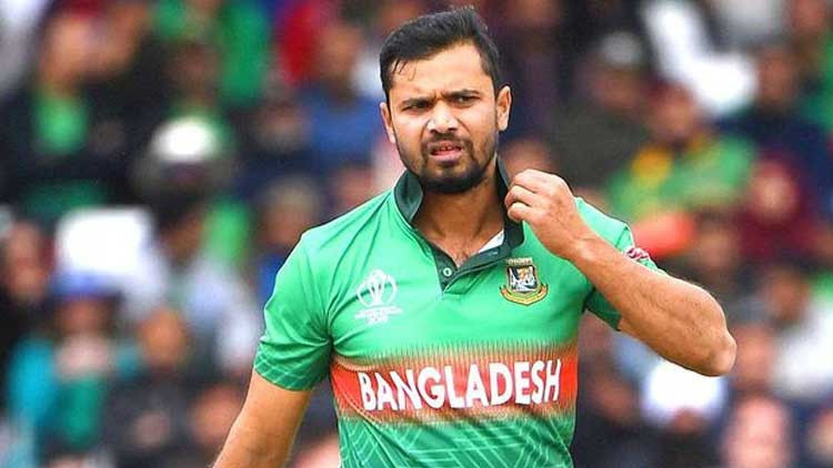 മ​ഷ്​​റ​ഫെ മു​ർ​ത​സ​ക്ക്​ കോ​വി​ഡ്