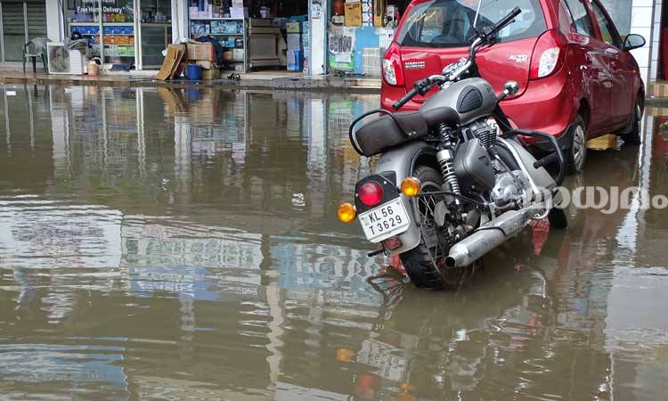 rajaji road-flood