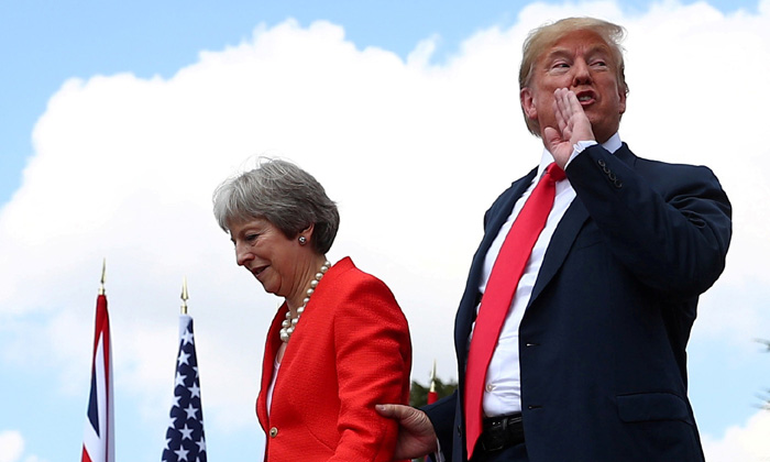 തെരേസ മേയ് കഴിവുകെട്ടവളെന്ന് ട്രംപ്