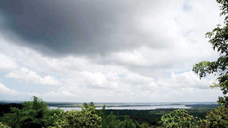 രണ്ട്​ ന്യൂനമർദങ്ങൾ കൂടി; മഴ വീണ്ടും സജീവമാകും