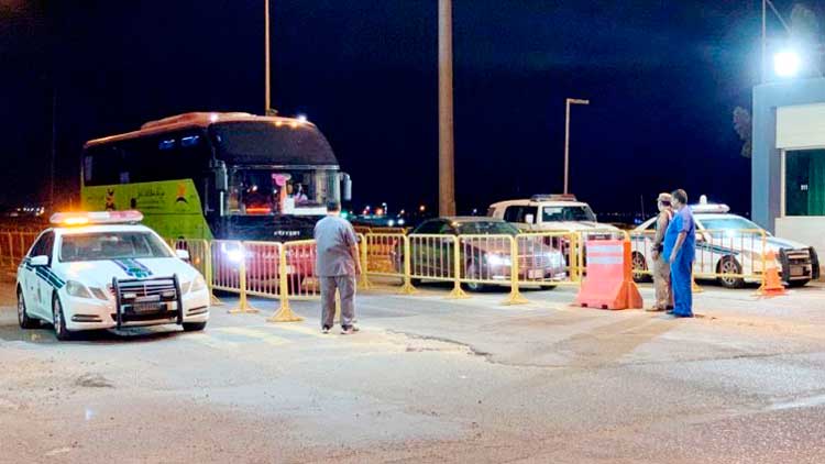 മ​ക്ക​ പ്ര​വേ​ശ​ന ക​വാ​ട​ങ്ങ​ളി​ൽ ആ​രോ​ഗ്യ​പ​രി​ശോ​ധ​ന