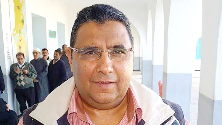 ഇൗ​​ജി​​പ്​​​തി​െ​​ൻ​​റ അ​​ന്യാ​​യ​​മാ​​യ ത​​ട​​വി​​ൽ  ഒ​​രു മാ​​ധ്യ​​മ​​പ്ര​​വ​​ർ​​ത്ത​​ക​​ൻ