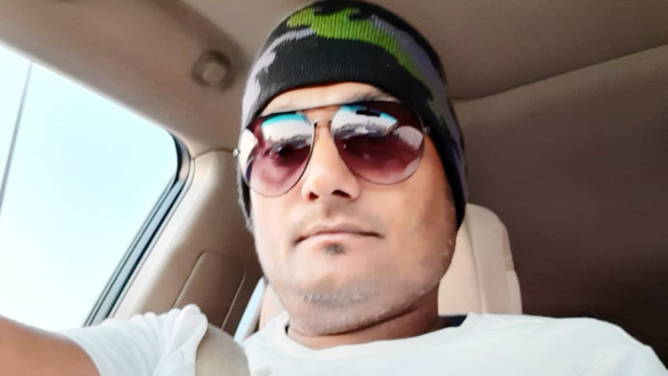 മ​ല​യാ​ളി ഉ​ൾ​പ്പെ​ടെ  ര​ണ്ടു​പേ​ർ വീ​ട്ടി​ൽ  മ​രി​ച്ച​നി​ല​യി​ൽ