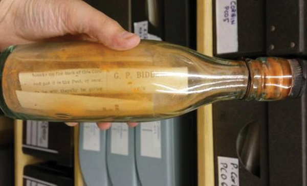 നൂറ്റാണ്ട് പഴക്കമുള്ള ‘കുപ്പി സന്ദേശം’ തിരിച്ചുകിട്ടി