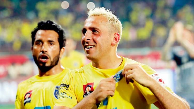 ഇ​ഷ്ഫാ​ഖി​നെ​തി​രെ മൈ​ക്ക​ൽ ചോ​പ്ര; നടപടിയു​മാ​യി ബ്ലാ​സ്​​റ്റേ​ഴ്​​സ്​