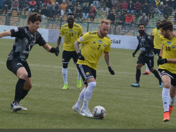 ​െഎ ലീഗ്​: റിയൽ കശ്​മീർ പഞ്ചാബ്​ എഫ്​.സിയെ സമനിലയിൽ തളച്ചു