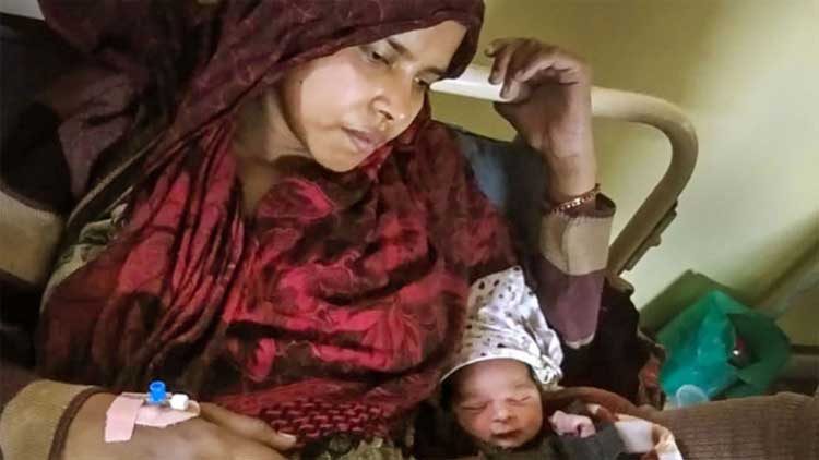 എല്ലാം നഷ്​ടപ്പെട്ടിട്ടും ‘അത്​ഭുതം’ അവരെ​ തേടിയെത്തി